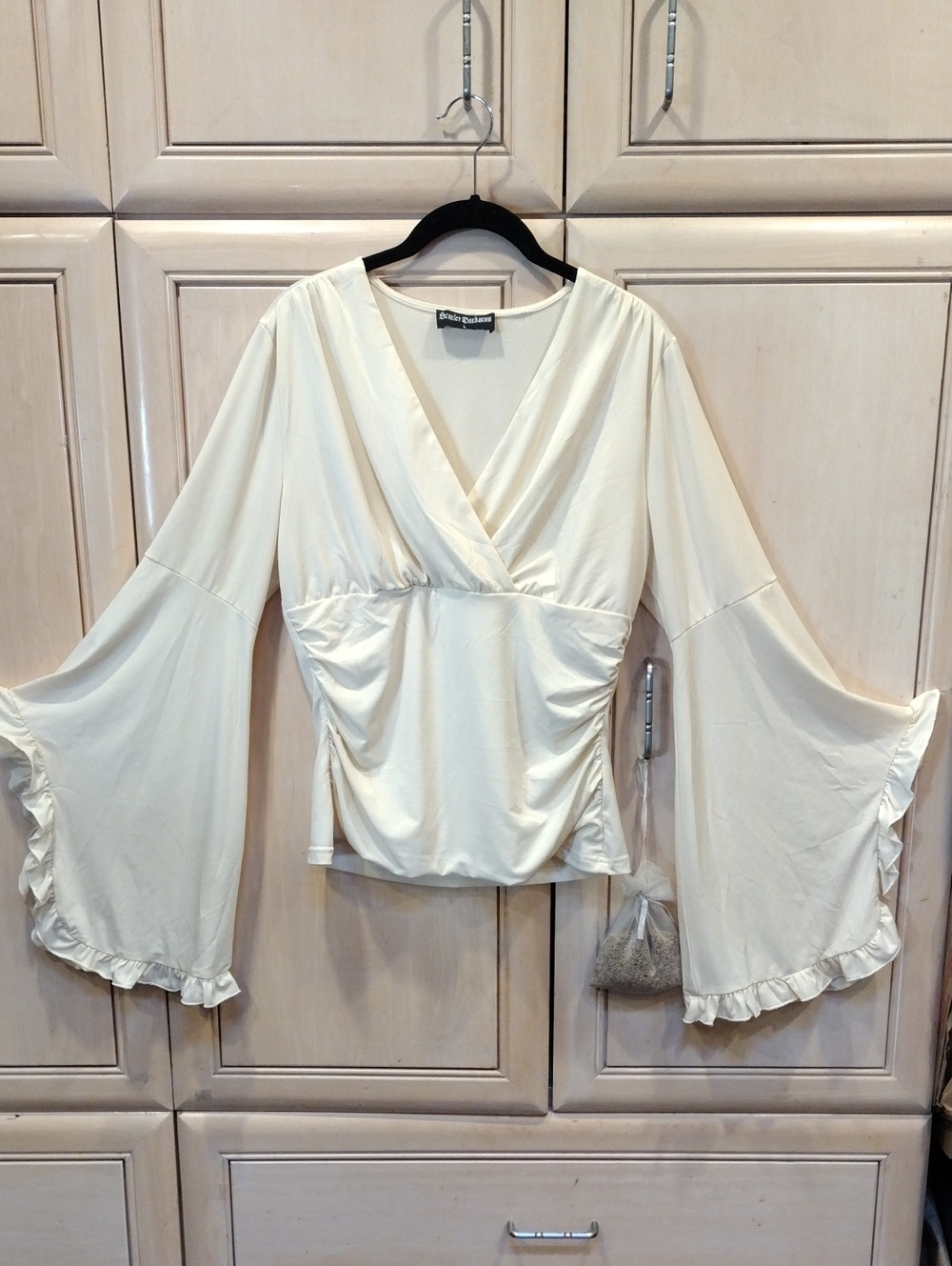 🖤 Scarlett Darkness Gothic Witchy Renaissance Bell Sleeve Top